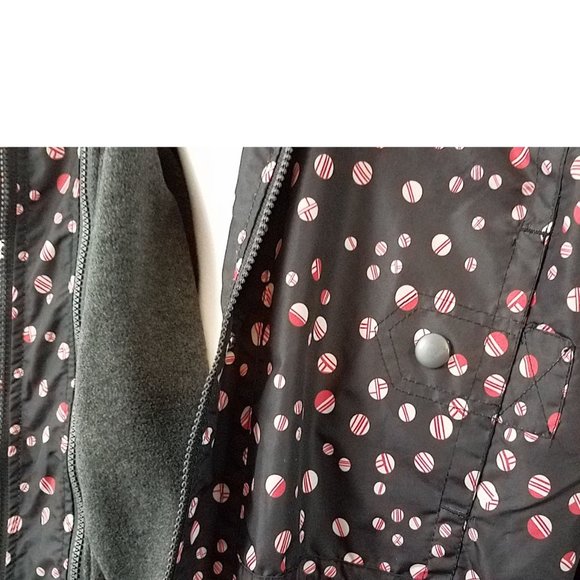 WOMAN WITHIN Black & Red Hooded Zip Coat Jacket Women's 2X 26/28 - Picture 8 of 9